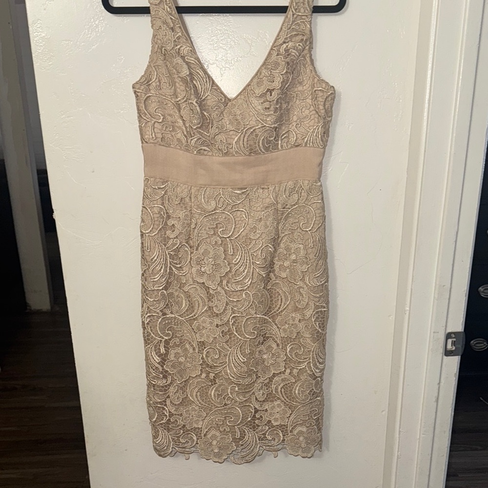 Adrianna Papell Cream V-Neck Sheath Midi Dress